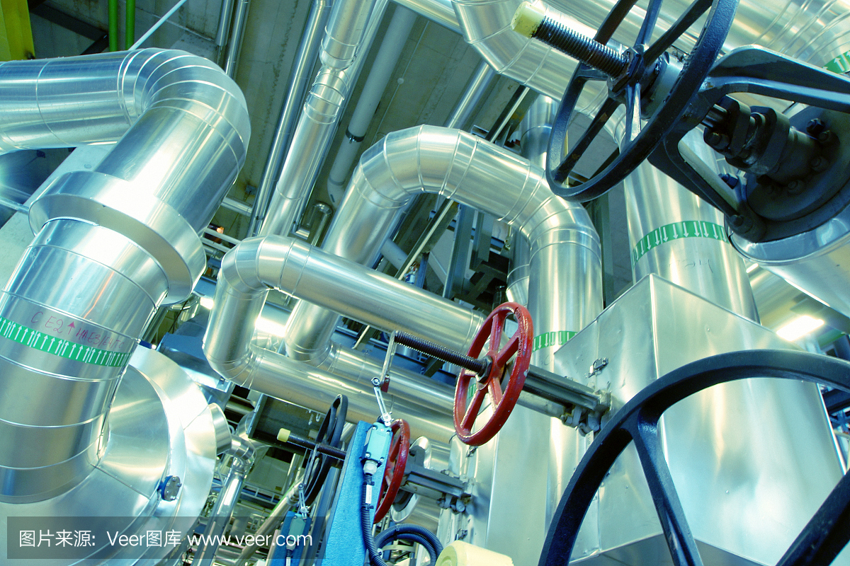工業園區、鋼鐵管道、閥門、電纜