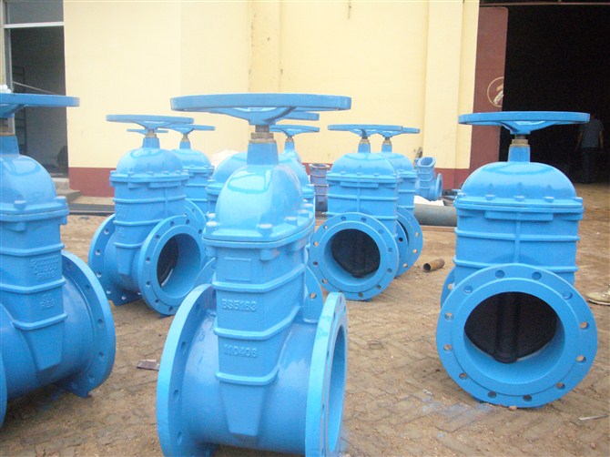 貴陽球鐵軟密封閘閥的優(yōu)勢(shì)與應(yīng)用前景